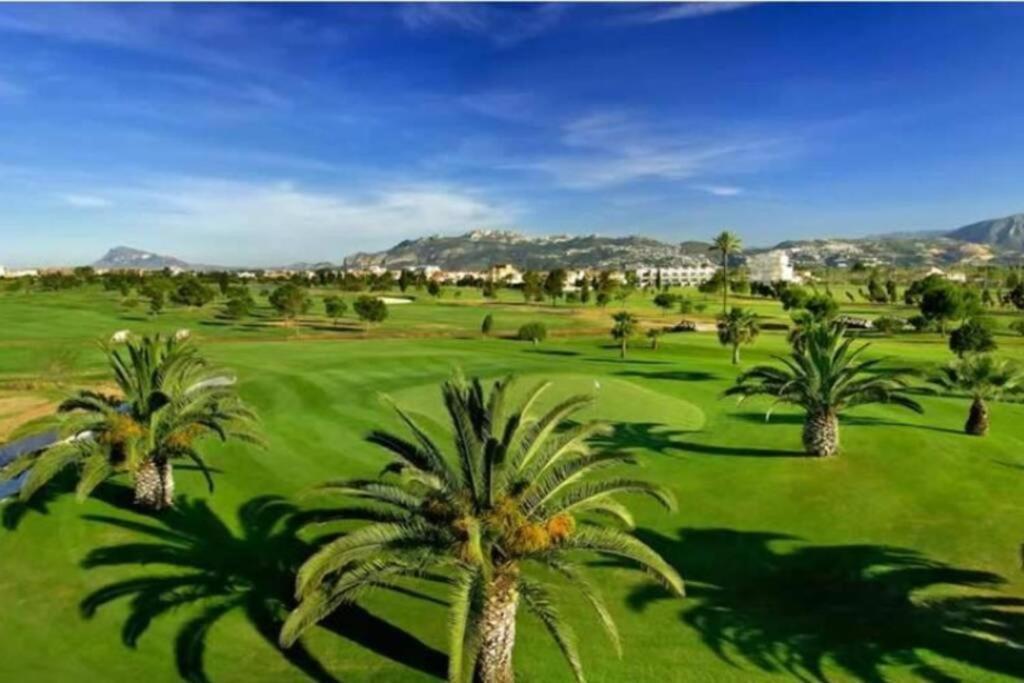Met&Golf Oliva Nova Beach Exterior photo
